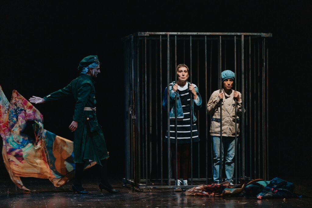 Hänsel e Gretel. Infanzia in guerra
